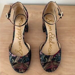 Sam Edelman Women's Floral Heels - Black and Red